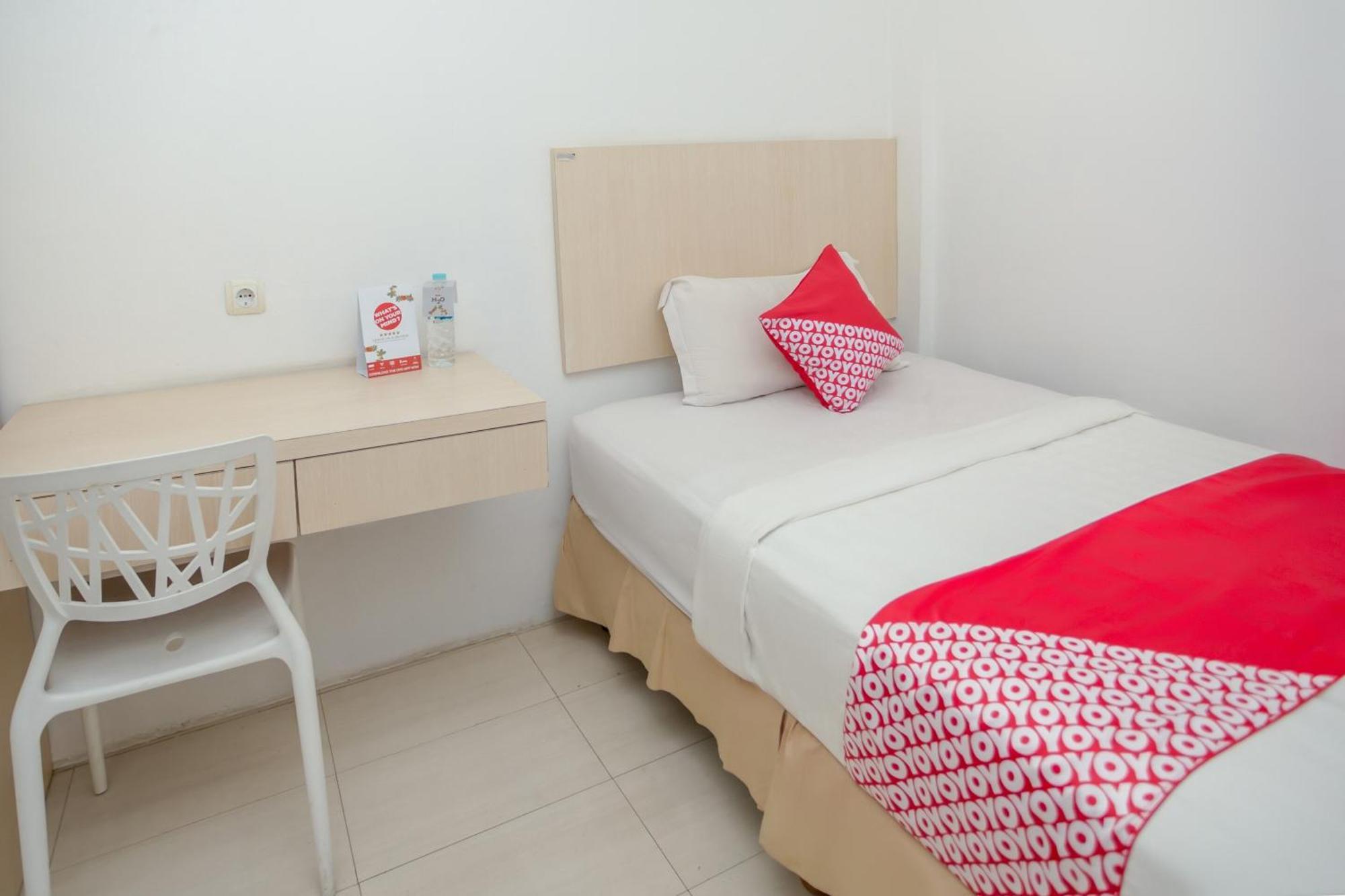 Oyo 850 Lapan Lapan Ξενοδοχείο Banjarmasin  Εξωτερικό φωτογραφία